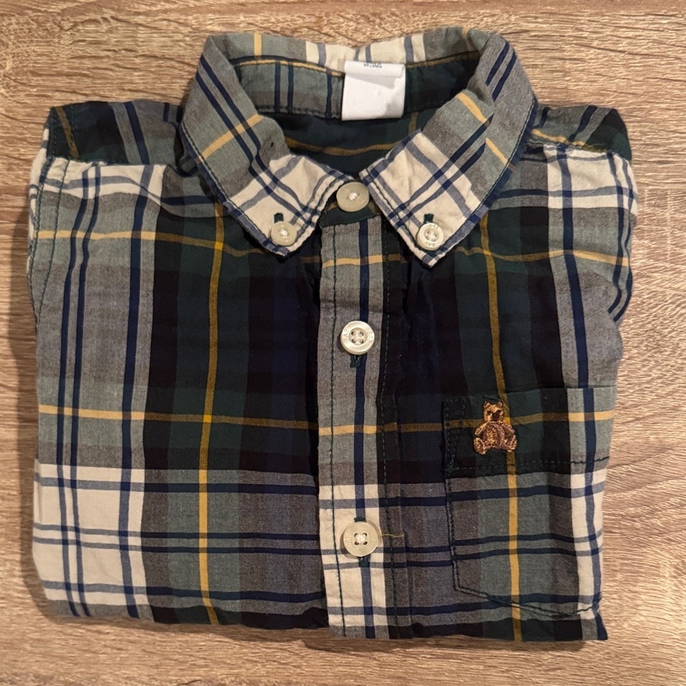 GAP Shirt